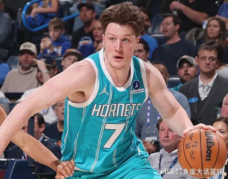 开云体育-大爆冷！东契奇39+4难救主，三球30+11平纪录，老詹29+9提前离场