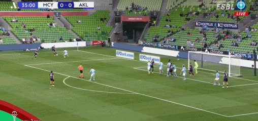 开云体育-墨尔本城2-1逆转奥克兰FC,卡普托点射,梅梅蒂破门