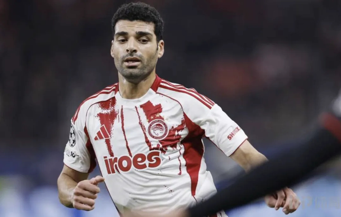 开云体育-战火遮蔽真相，塔雷米的“抉择”让无数网友破防，也让无数网友唏嘘_新浪新闻