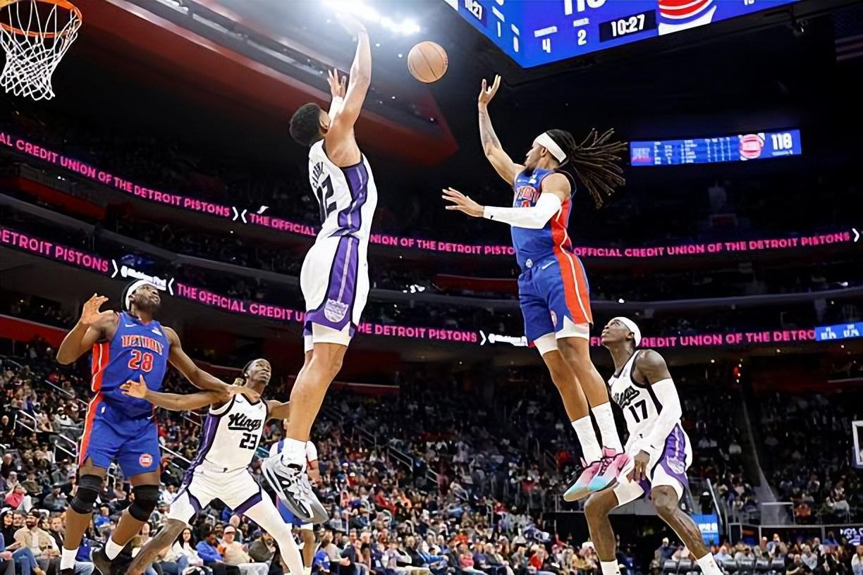 开云体育-估计很快就能转正了！但活塞后场新星会满足一份底薪合同吗？